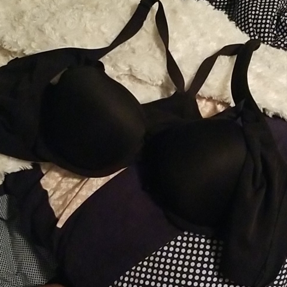 Sports bra - Picture 2 of 4